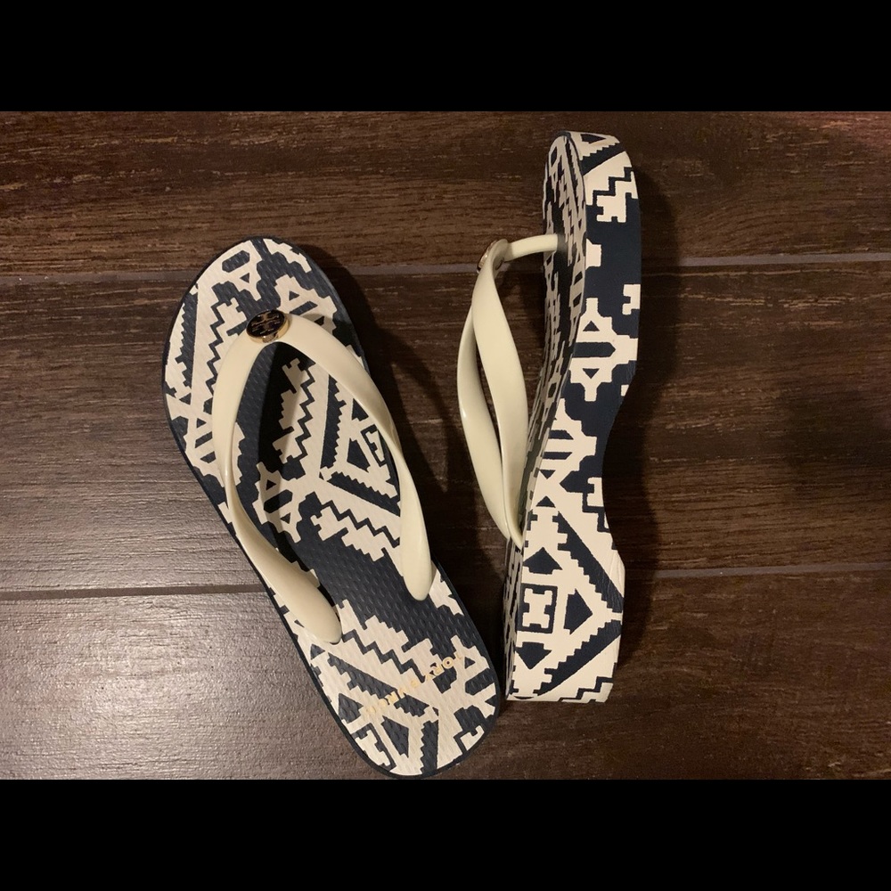 Sandals - image 5